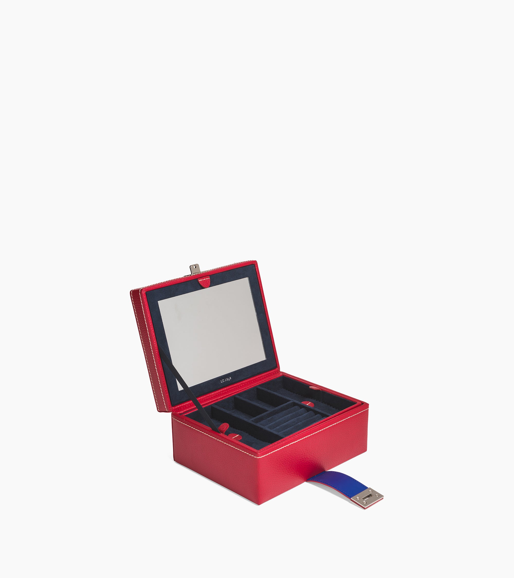 Medium jewellery box in leather