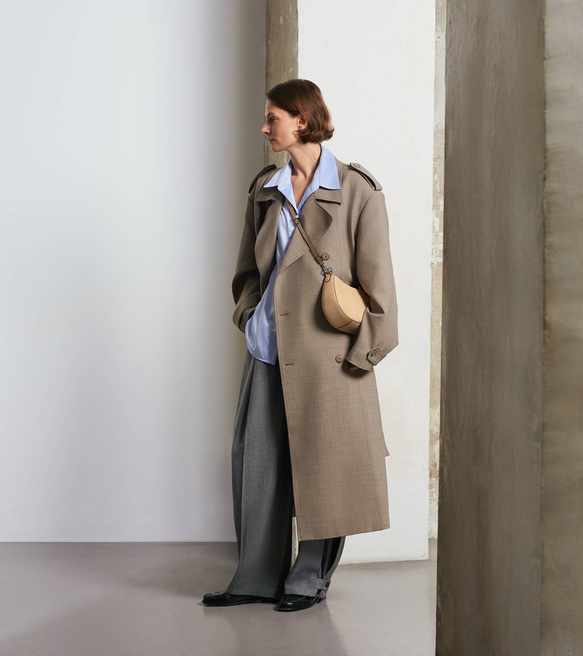 Juliette small half-moon bag in grained leather