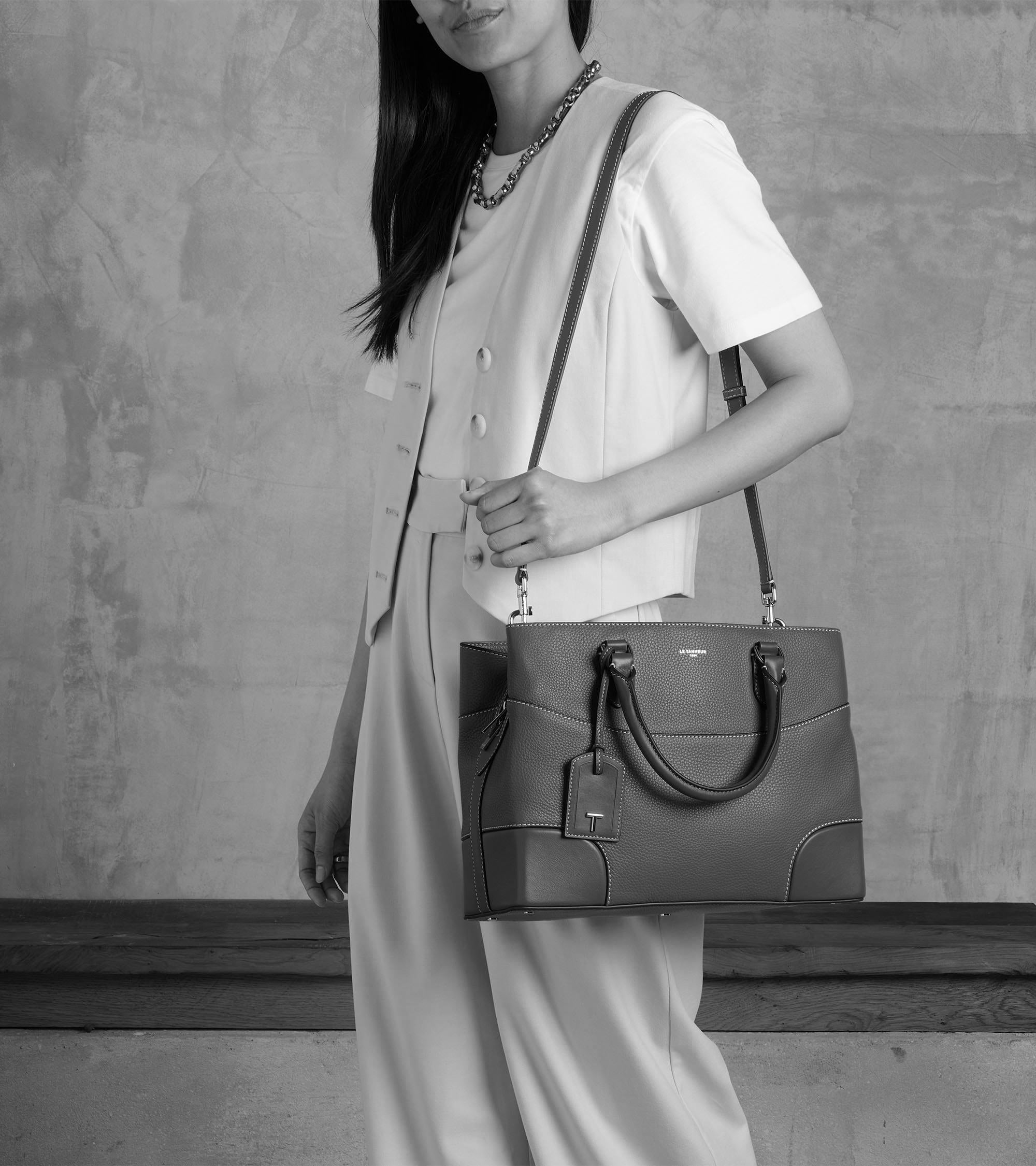 Romy large smooth grained leather handbag