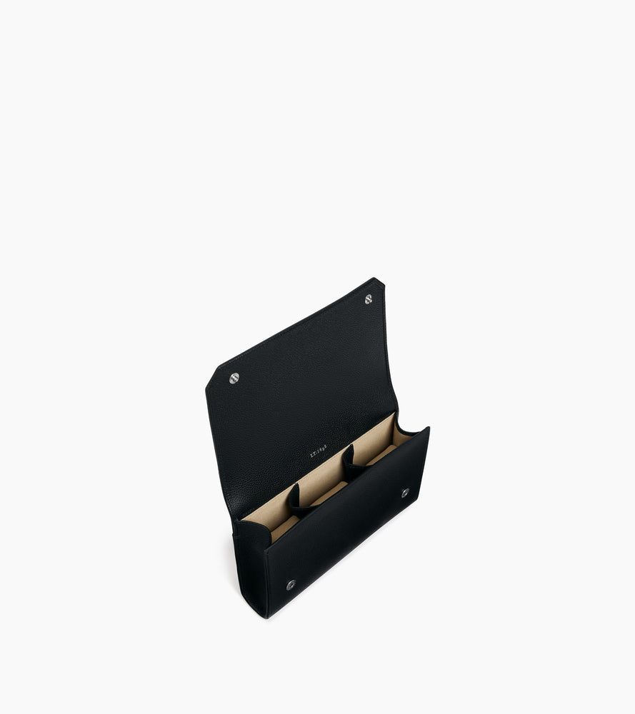 Three-slot soft travel watch case in leather