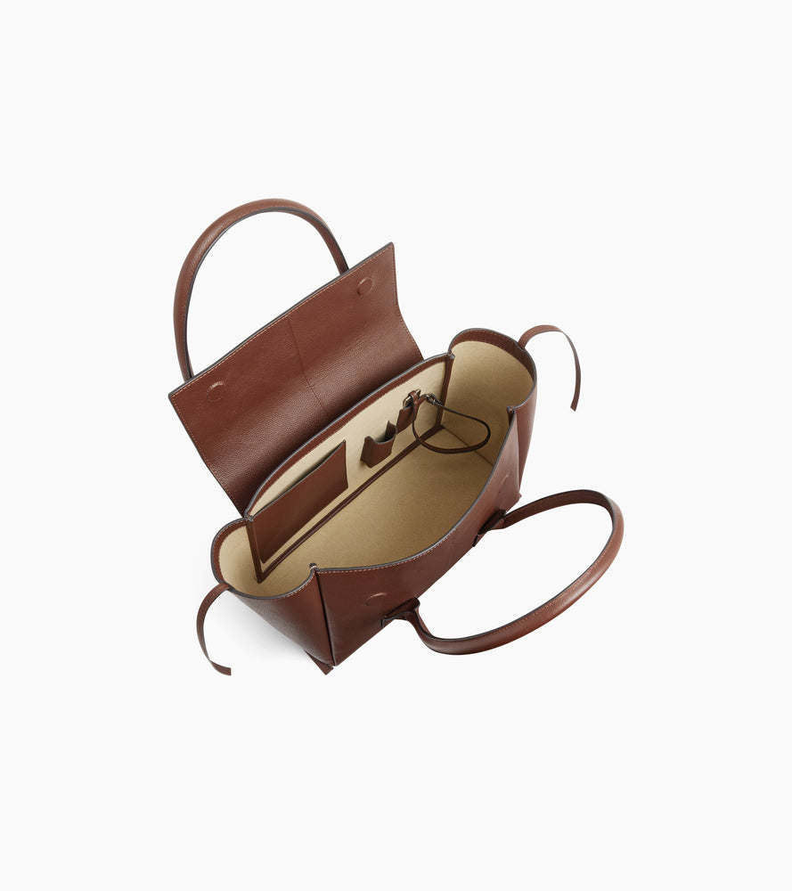 Medium tote bag with flap in grained leather