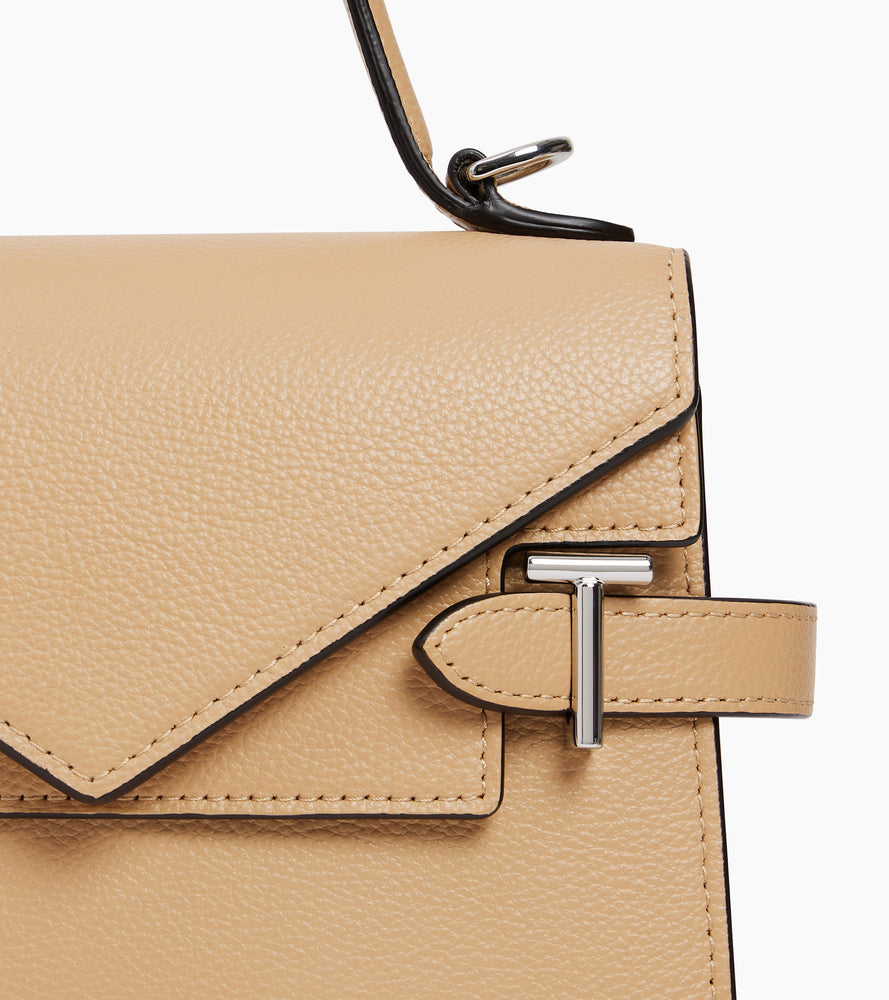 Emilie small handbag with double flap in grained leather