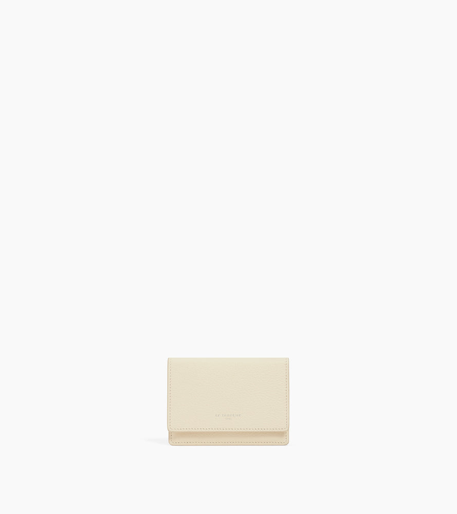Emilie card holder in grained leather with flap