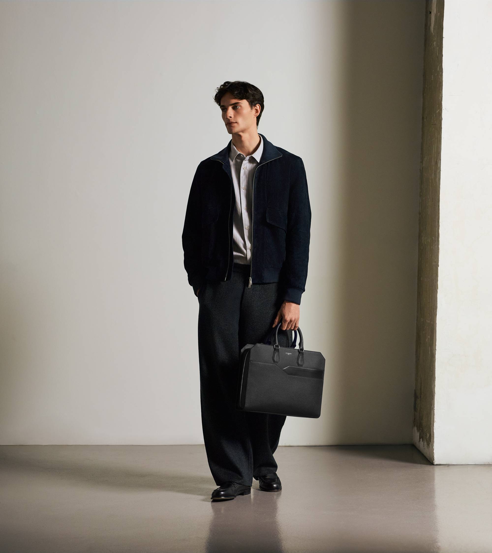 Porte documents 15 Gaston en cuir grain croisé